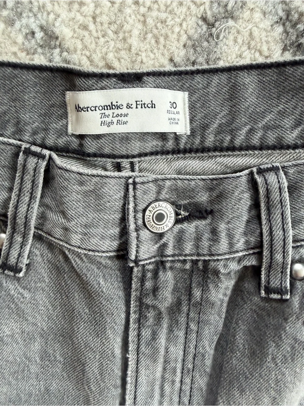 Abercrombie & Fitch | The Loose Jean with Stud Detail